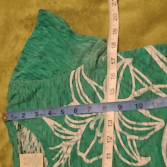 Caribbean Joe Island Supply Co. Semi-Shear Short Sleeve Top Sea Green Blue Small - Picture 6 of 9